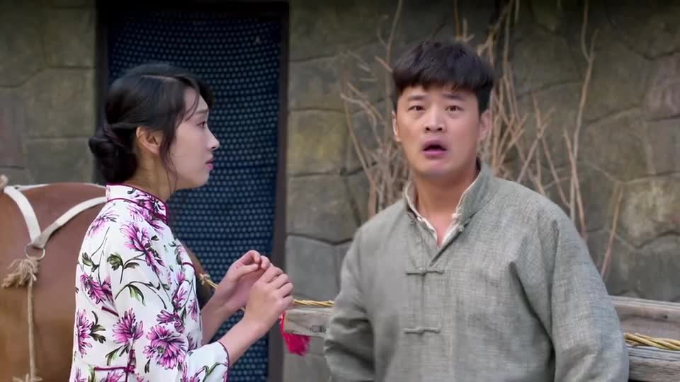 大秧歌槐花盼望着吴天旺能回来她十分舍不得吴天旺