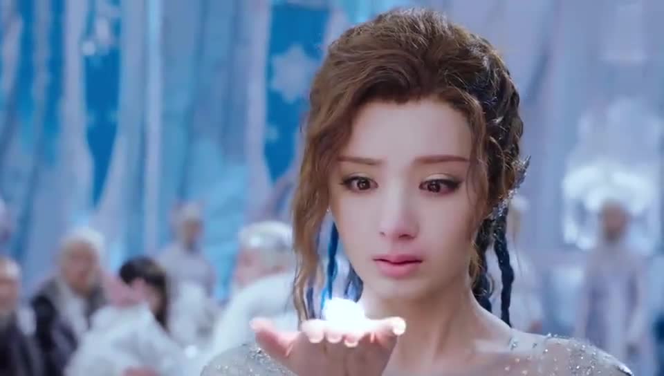 幻城:心上人结婚,人鱼公主全身冰冻,躲在人群里偷偷流泪!