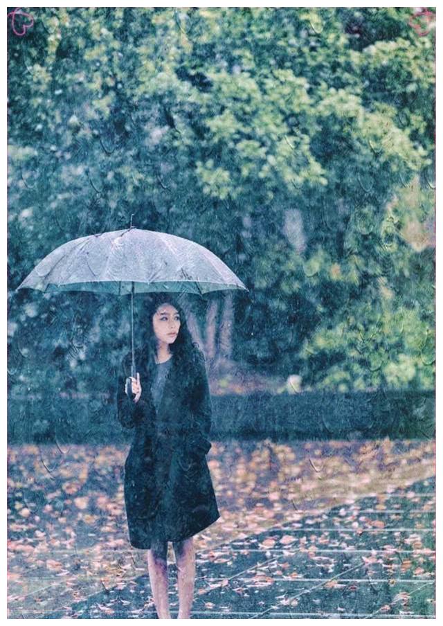 世界禁画《雨中女郎》到底有多诡异?专家:你敢晚上看吗?