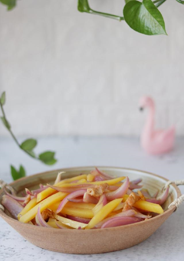 这菜一块钱一斤不吃就亏了,它是蔬菜中的“皇后”,女性要多吃休闲区蓝鸢梦想 - Www.slyday.coM 这菜一块钱一斤不吃就亏了,它是蔬菜中的“皇后”,女性要多吃休闲区蓝鸢梦想 - Www.slyday.coM