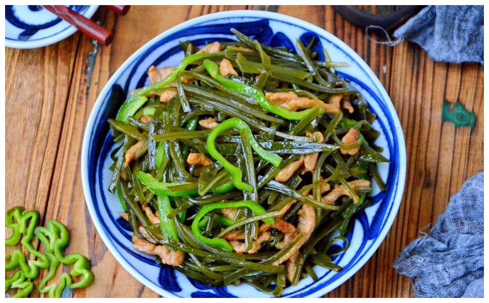 二块钱一斤,清热又润燥,要常吃|海带|汤匙|炒肉丝_新浪新闻