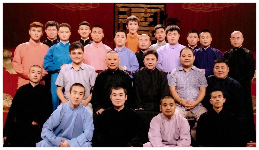 德云社鹤字科拜师八周年,近半数已选择单飞,郭德纲失去威信了吗