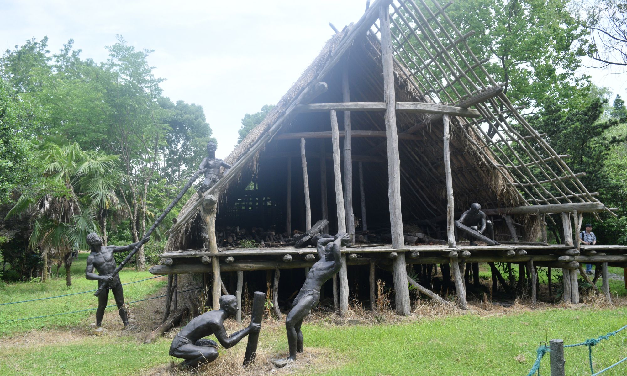 6000年前的原始社会生活是什么样子的,来河姆渡遗址看看就知道了