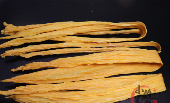 买腐竹时如何辨别出毒腐竹牢记这3步挑出的腐竹优质又美味