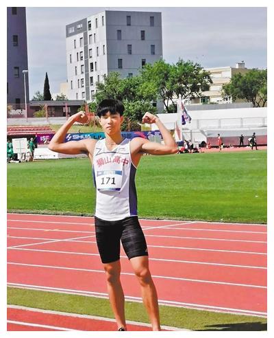 喜讯1米85高中生田径飞人被清华录取将由苏炳添前队友任教练