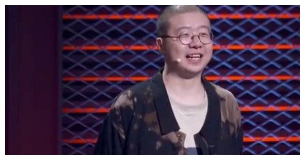 王勉夺《脱口秀大会》冠军,王建国千年老二,李诞竟这样说休闲区蓝鸢梦想 - Www.slyday.coM 王勉夺《脱口秀大会》冠军,王建国千年老二,李诞竟这样说休闲区蓝鸢梦想 - Www.slyday.coM