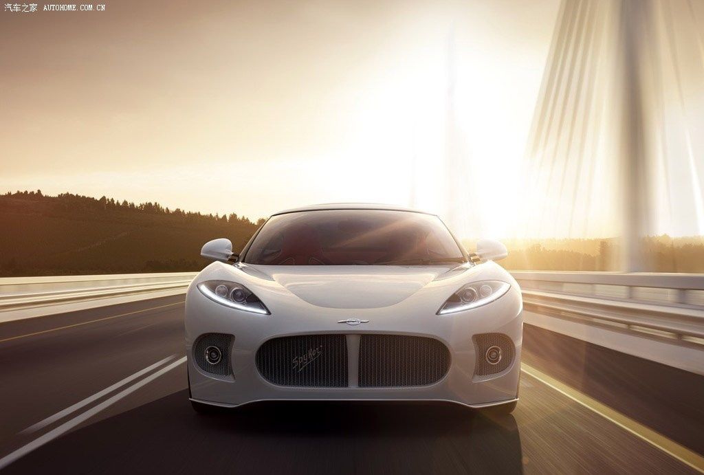 超跑club:雷厉风行 世爵b6