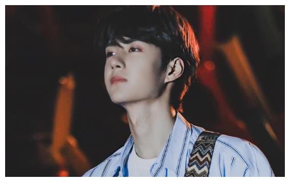 王一博迎来23岁生日,尹正蹲点发博祝福,肖战粉丝拉横幅引争议休闲区蓝鸢梦想 - Www.slyday.coM 王一博迎来23岁生日,尹正蹲点发博祝福,肖战粉丝拉横幅引争议休闲区蓝鸢梦想 - Www.slyday.coM