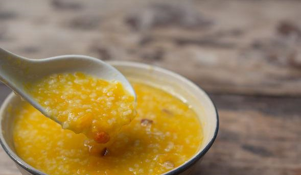 “天然美白液”终于被发现，早晚喝一碗，晒黑的皮肤又白回来了！休闲区蓝鸢梦想 - Www.slyday.coM