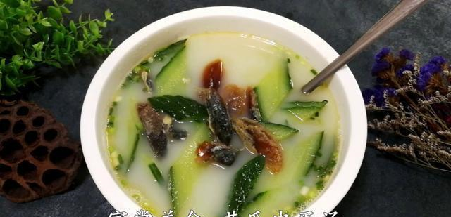 饭店大厨教你一个详细的做法,先收藏了|皮蛋|饭店|生姜片_新浪新闻