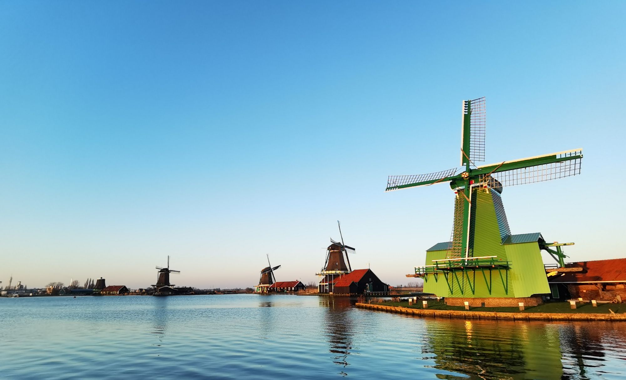 风车王国荷兰的桑斯安斯风车村_高清图集_新浪网