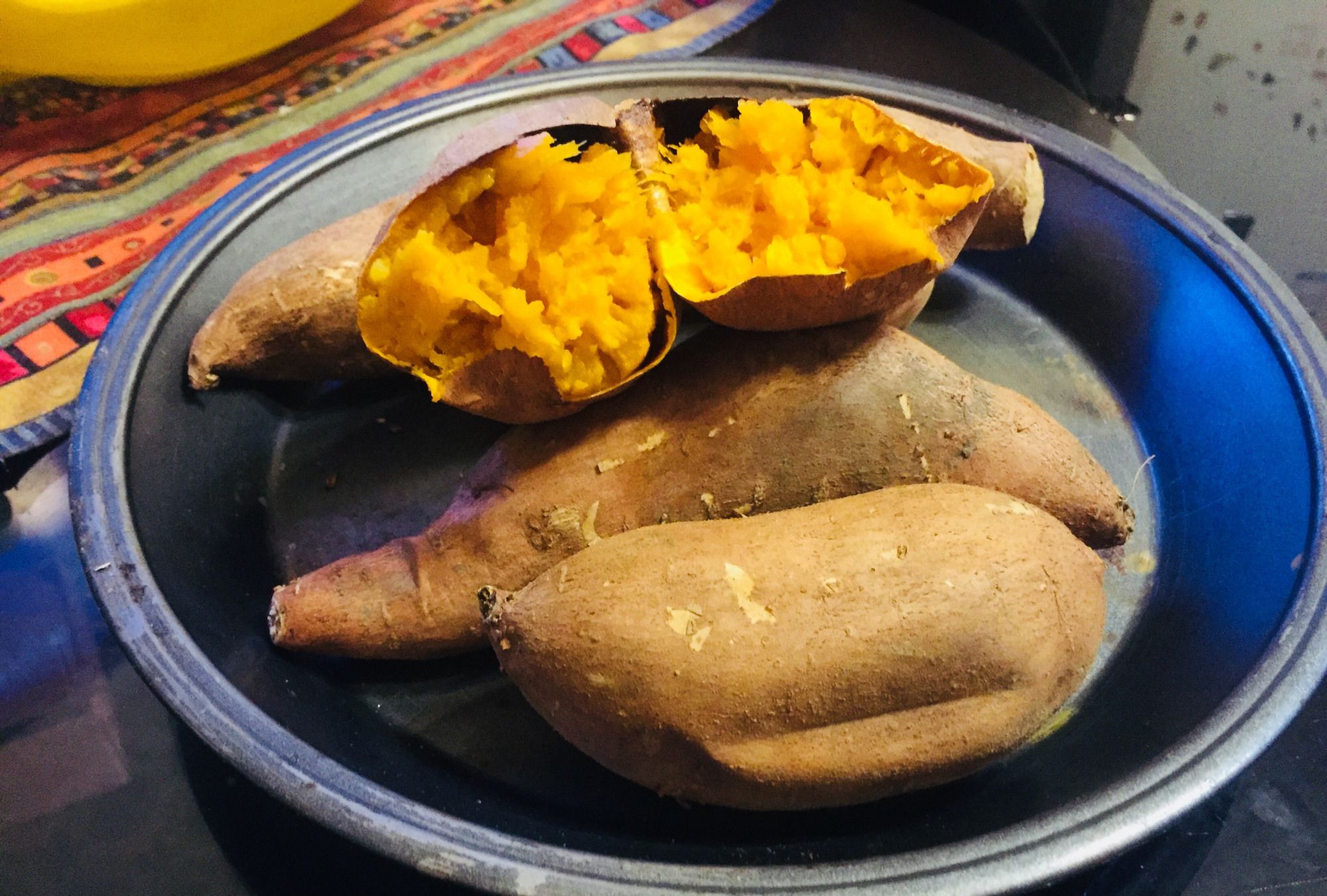 小厨娘美食记:只需注意两点,家里也能吃到香甜软糯的烤红薯