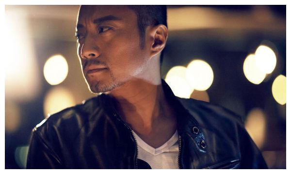 中国10大票房最高的男演员成龙和周星驰领衔吴京也上榜