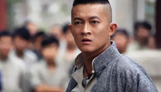 反差太大抗日剧一哥杨志刚曾是芭蕾舞蹈家爸爸们听完都愣住