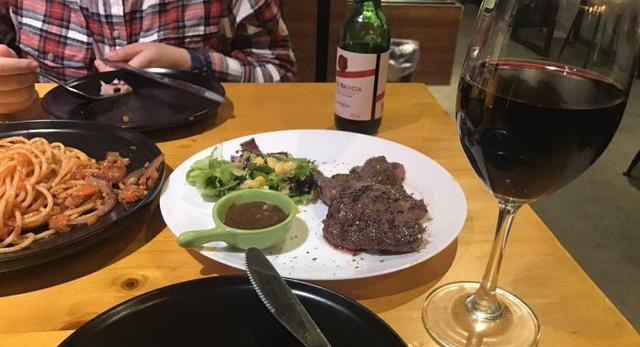 同样是牛肉，为啥西餐一块牛排能饱，火锅两盘肉不够吃？涨知识了休闲区蓝鸢梦想 - Www.slyday.coM