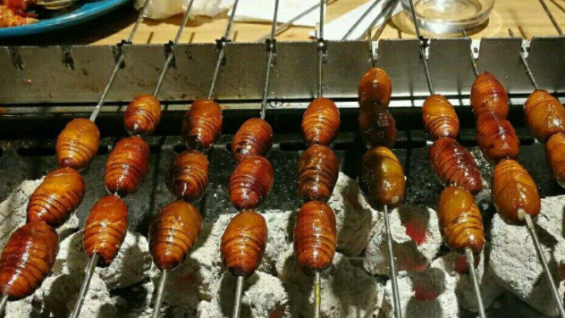 烧烤摊"最难吃"的5种烤串,第2种让人躲着走,全吃过敬你是大神__财经