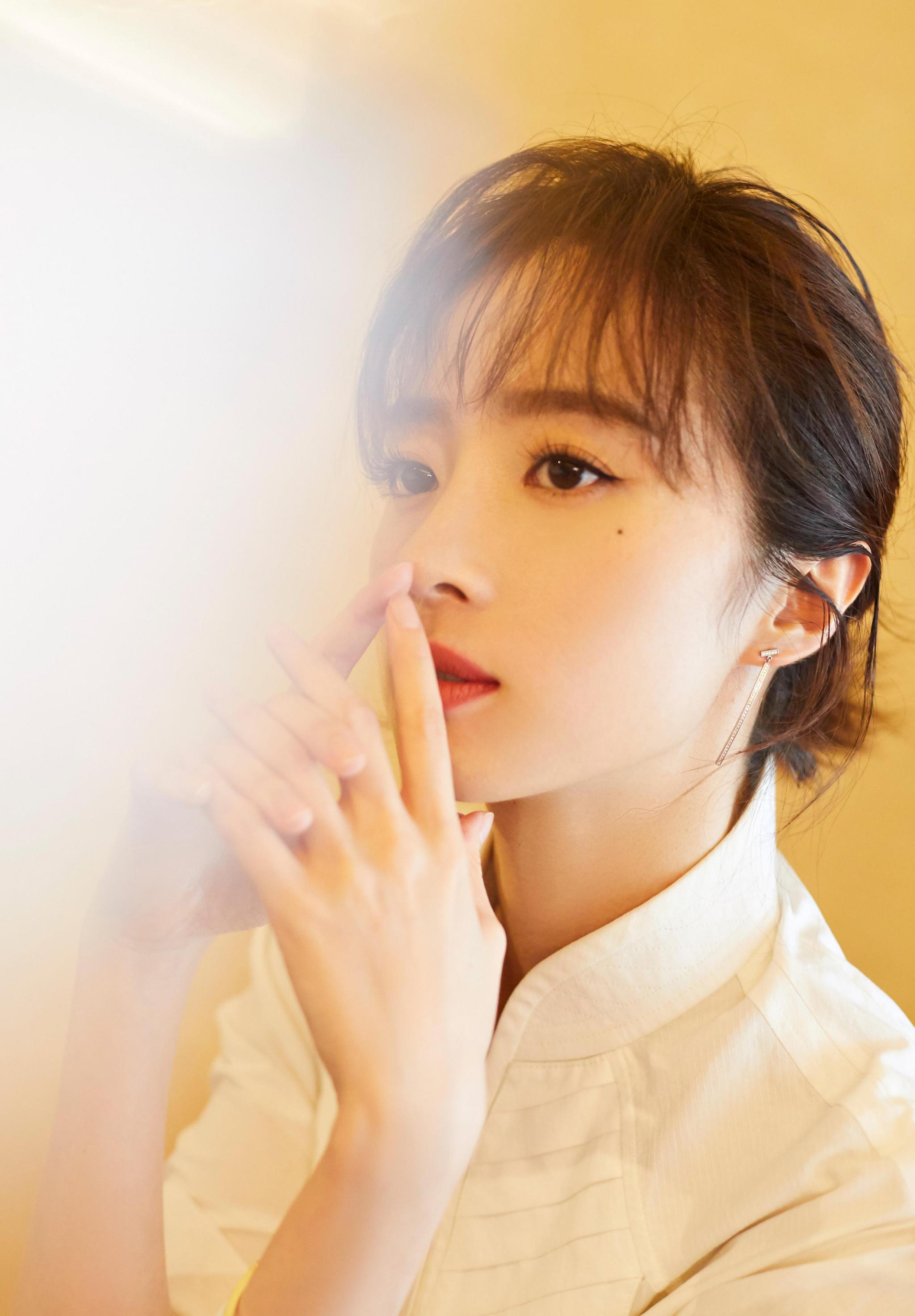 女神胡冰卿:第4568期气质潮流美图欣赏