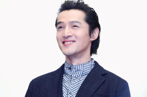 胡歌被空姐偶遇,减肥20斤瘦回《仙剑》时期,确定37岁了?__财经头条