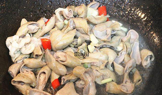 猪身上这东西11块钱一斤,比肥肠便宜,也更好吃,有些菜场没得卖休闲区蓝鸢梦想 - Www.slyday.coM 猪身上这东西11块钱一斤,比肥肠便宜,也更好吃,有些菜场没得卖休闲区蓝鸢梦想 - Www.slyday.coM