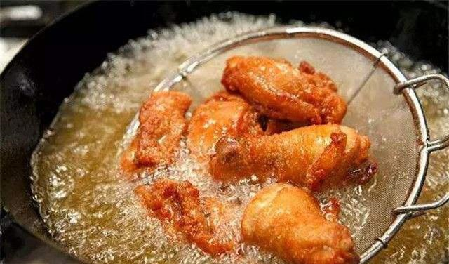 吃着美味却不干净的小吃,很多孩子都爱吃,妈妈们可长点心吧休闲区蓝鸢梦想 - Www.slyday.coM 吃着美味却不干净的小吃,很多孩子都爱吃,妈妈们可长点心吧休闲区蓝鸢梦想 - Www.slyday.coM