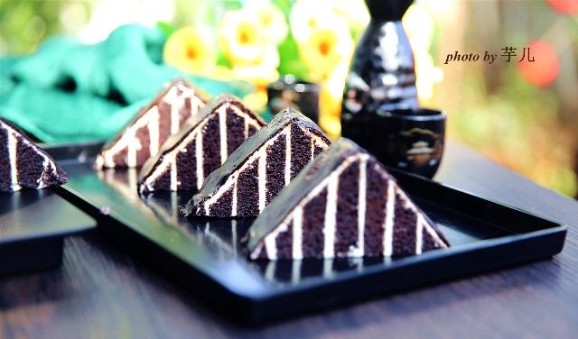 喜欢巧克力的,千万别错过这道糕点,香浓可口,吃一口就忘不了休闲区蓝鸢梦想 - Www.slyday.coM 喜欢巧克力的,千万别错过这道糕点,香浓可口,吃一口就忘不了休闲区蓝鸢梦想 - Www.slyday.coM