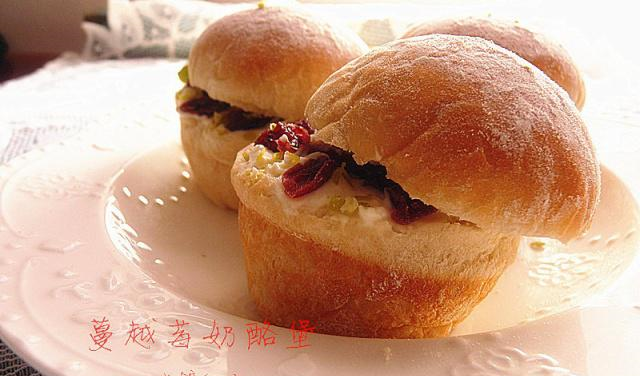 分享三款面包好吃的做法，全因加了这材料，酸甜香软，好吃不能停休闲区蓝鸢梦想 - Www.slyday.coM