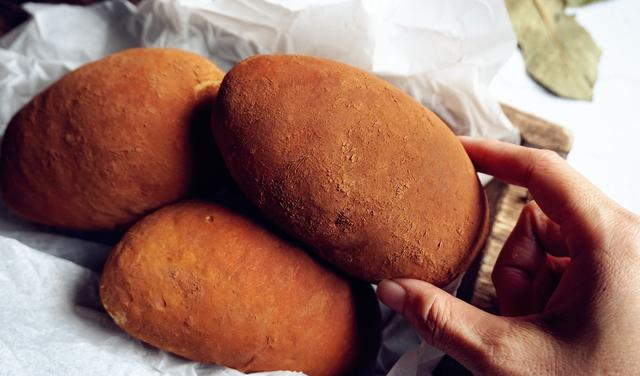 这个面包加了红薯，好吃又健康，烘焙达人一步步教您做出来休闲区蓝鸢梦想 - Www.slyday.coM