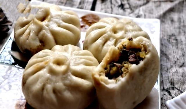 做酸菜包子时记住2个小窍门包子暄软不塌陷酸爽可口又下饭