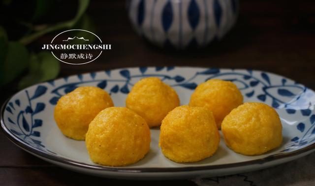 有时煮粥有些搅拿糕,还会用它来做粗粮的菜团子吃.