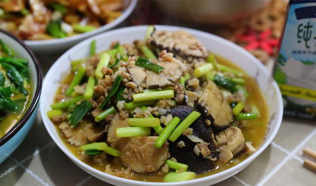 晒河南一家6口的午餐,不够精致但很好吃,这才是过日子的家常菜__财经