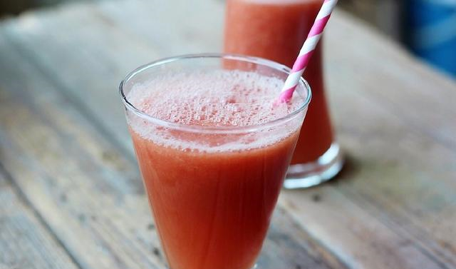 14种好喝的蔬果汁，每天来一杯，排毒又养颜，让你越喝越漂亮！休闲区蓝鸢梦想 - Www.slyday.coM