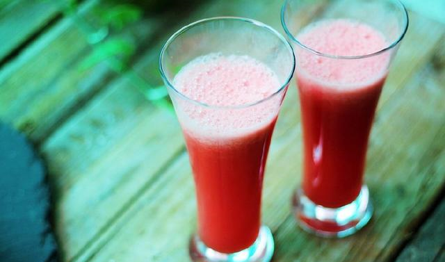 14种好喝的蔬果汁，每天来一杯，排毒又养颜，让你越喝越漂亮！休闲区蓝鸢梦想 - Www.slyday.coM