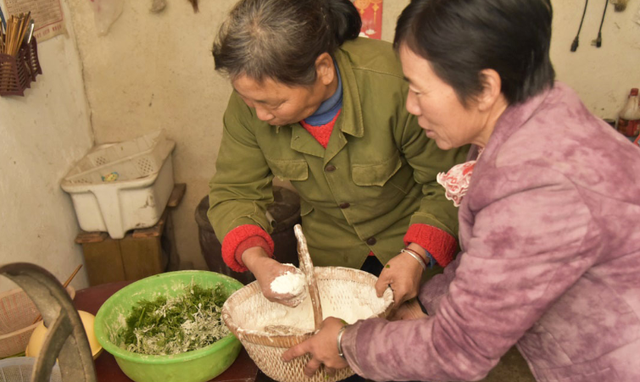 你眼中的垃圾,农村人却能做成美味,简单一蒸,比肉还吸引人!休闲区蓝鸢梦想 - Www.slyday.coM 你眼中的垃圾,农村人却能做成美味,简单一蒸,比肉还吸引人!休闲区蓝鸢梦想 - Www.slyday.coM