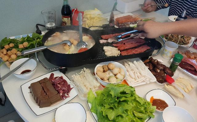 在家吃火锅必买这几样菜不用多少钱朋友是个会过日子的人