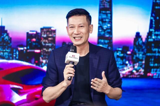 "远赴美国"的王晓麟