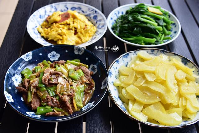 30分钟做了4道菜，都是简单家常菜，女儿说能吃妈妈做的菜真幸福休闲区蓝鸢梦想 - Www.slyday.coM