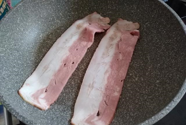 只需要5分钟就能做好的营养早餐,软滑细嫩,孩子爱吃,吃得快!休闲区蓝鸢梦想 - Www.slyday.coM 只需要5分钟就能做好的营养早餐,软滑细嫩,孩子爱吃,吃得快!休闲区蓝鸢梦想 - Www.slyday.coM