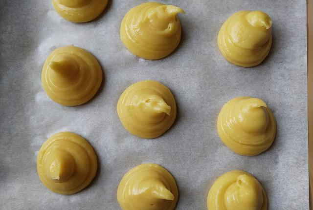 第一次烤泡芙，老公夸我可以去开店了，你们觉得怎么样？休闲区蓝鸢梦想 - Www.slyday.coM