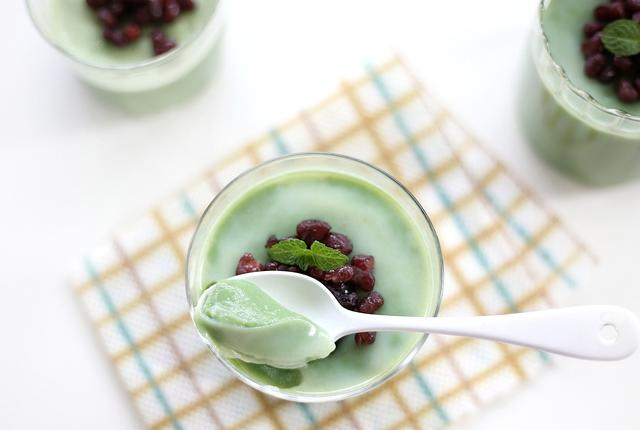 只需牛奶和棉花糖就能做的甜品,甜而不腻,入口即化,好解馋休闲区蓝鸢梦想 - Www.slyday.coM 只需牛奶和棉花糖就能做的甜品,甜而不腻,入口即化,好解馋休闲区蓝鸢梦想 - Www.slyday.coM