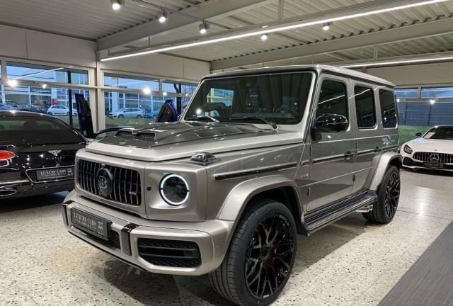 全新奔驰g700改装版