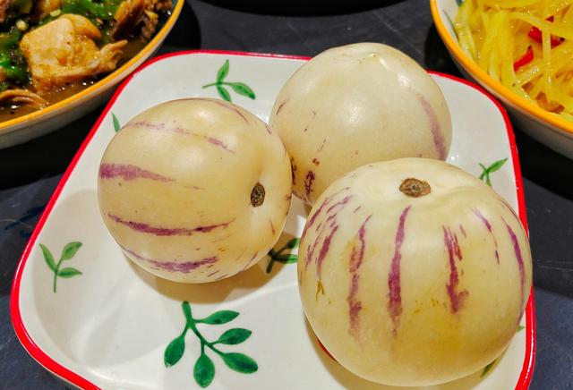 三个人的晚餐,一荤两素,再加个饭后水果,用时30分钟休闲区蓝鸢梦想 - Www.slyday.coM 三个人的晚餐,一荤两素,再加个饭后水果,用时30分钟休闲区蓝鸢梦想 - Www.slyday.coM