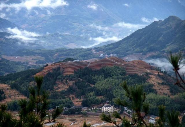 浙江最穷的一个县，人口超过很多地级市，却没带来对应的经济效益休闲区蓝鸢梦想 - Www.slyday.coM