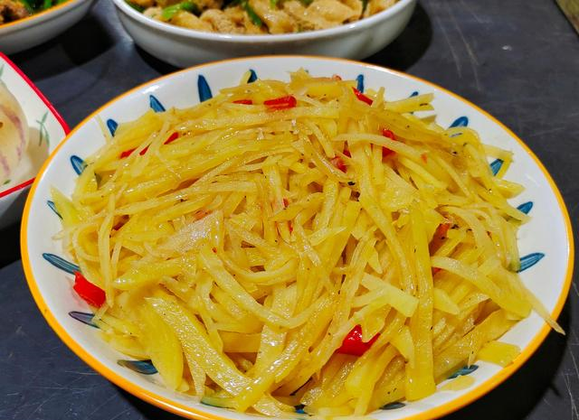 三个人的晚餐,一荤两素,再加个饭后水果,用时30分钟休闲区蓝鸢梦想 - Www.slyday.coM 三个人的晚餐,一荤两素,再加个饭后水果,用时30分钟休闲区蓝鸢梦想 - Www.slyday.coM