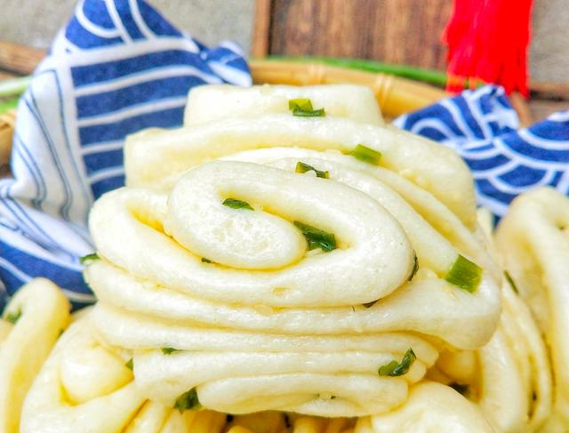 在家怎么做面皮调料 188b-452b3bd28c40b8e62ab1681790c5033b.png