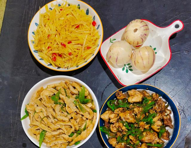 三个人的晚餐,一荤两素,再加个饭后水果,用时30分钟休闲区蓝鸢梦想 - Www.slyday.coM 三个人的晚餐,一荤两素,再加个饭后水果,用时30分钟休闲区蓝鸢梦想 - Www.slyday.coM