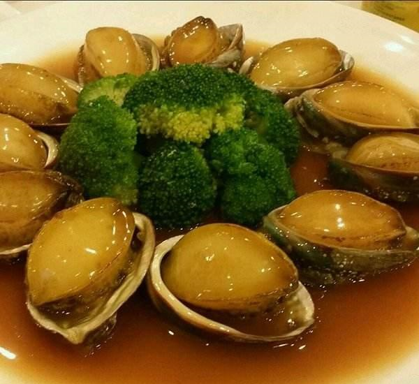 第一次吃鲍鱼不会点餐服务员问你要几头这样回答才显得你专业