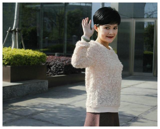 11岁被导演看中,与著名导演同居多年被抛弃,今复出无人认识|马晓晴