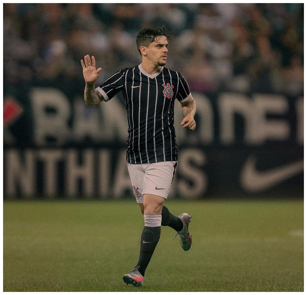 耐克发布科林蒂安2020/21赛季客场球衣