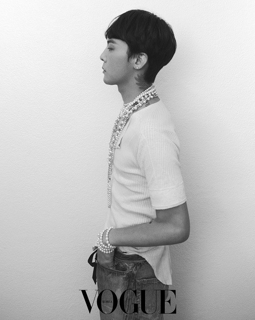 权志龙:20多岁时写的歌就像日记一样