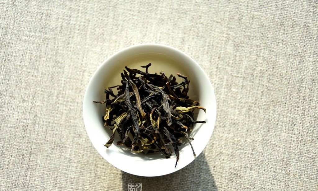 冬日喝鸭屎香雪片,另一种感受